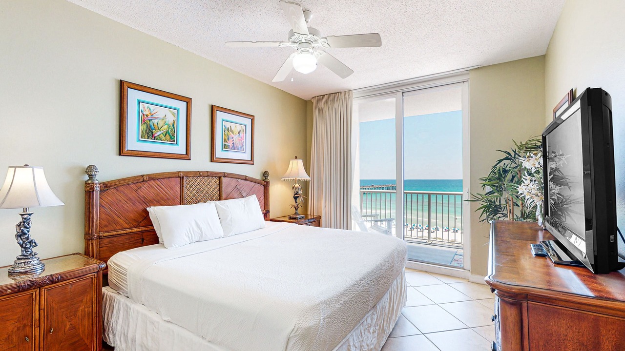 Photo of Bedroom in Navarre Beach