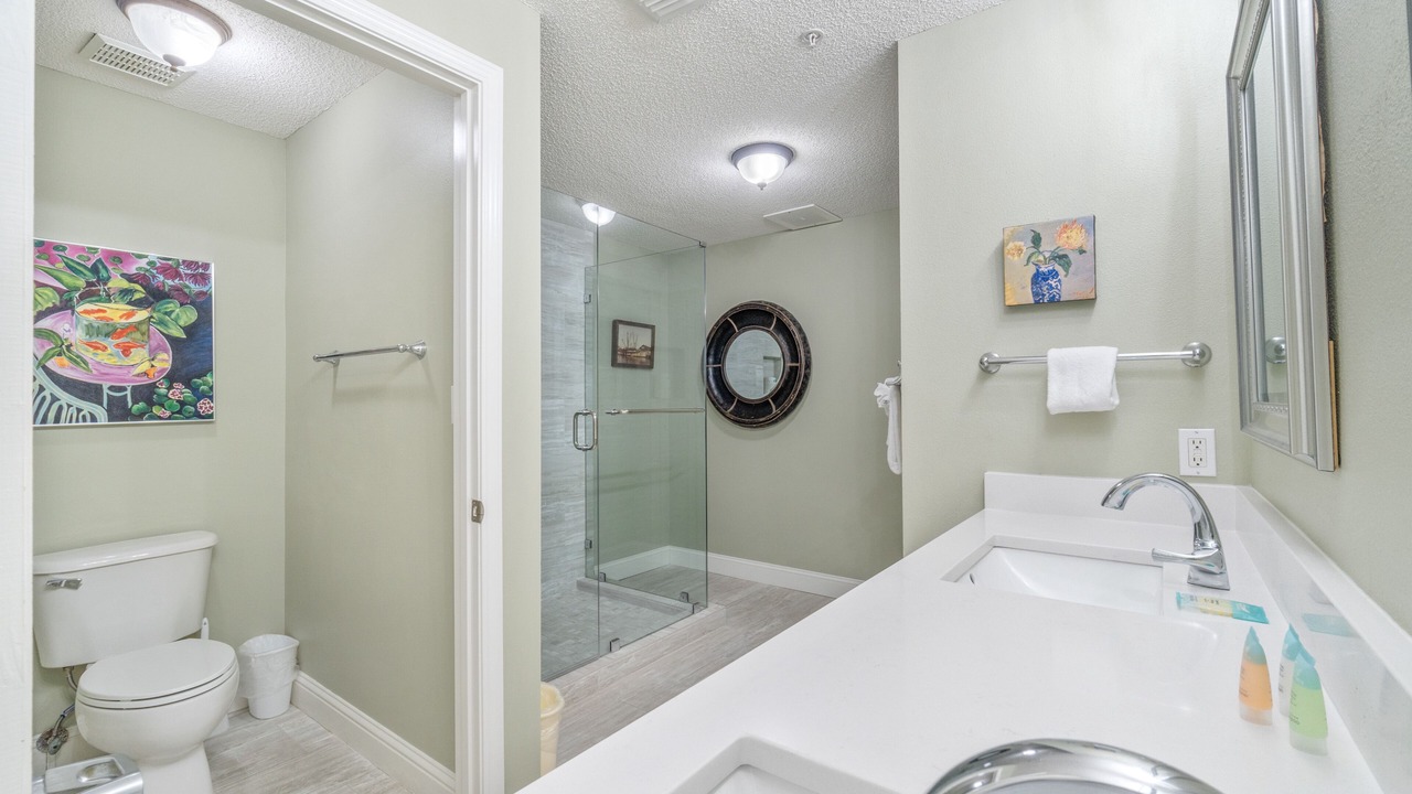 Photo of Bathroom in Navarre Beach