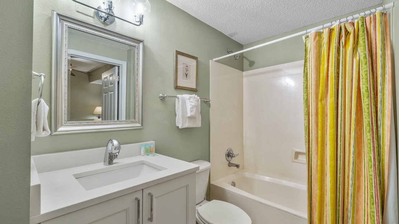 Photo of Bathroom in Navarre Beach