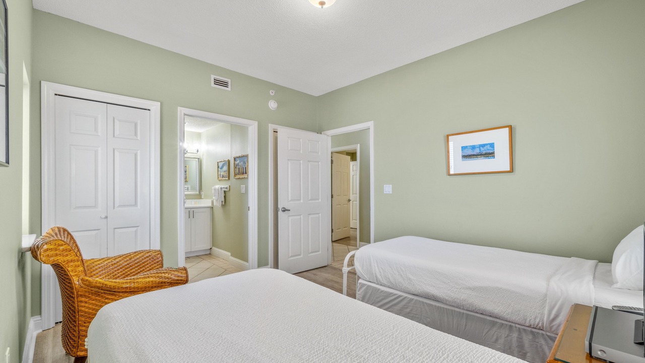 Photo of Bedroom in Navarre Beach
