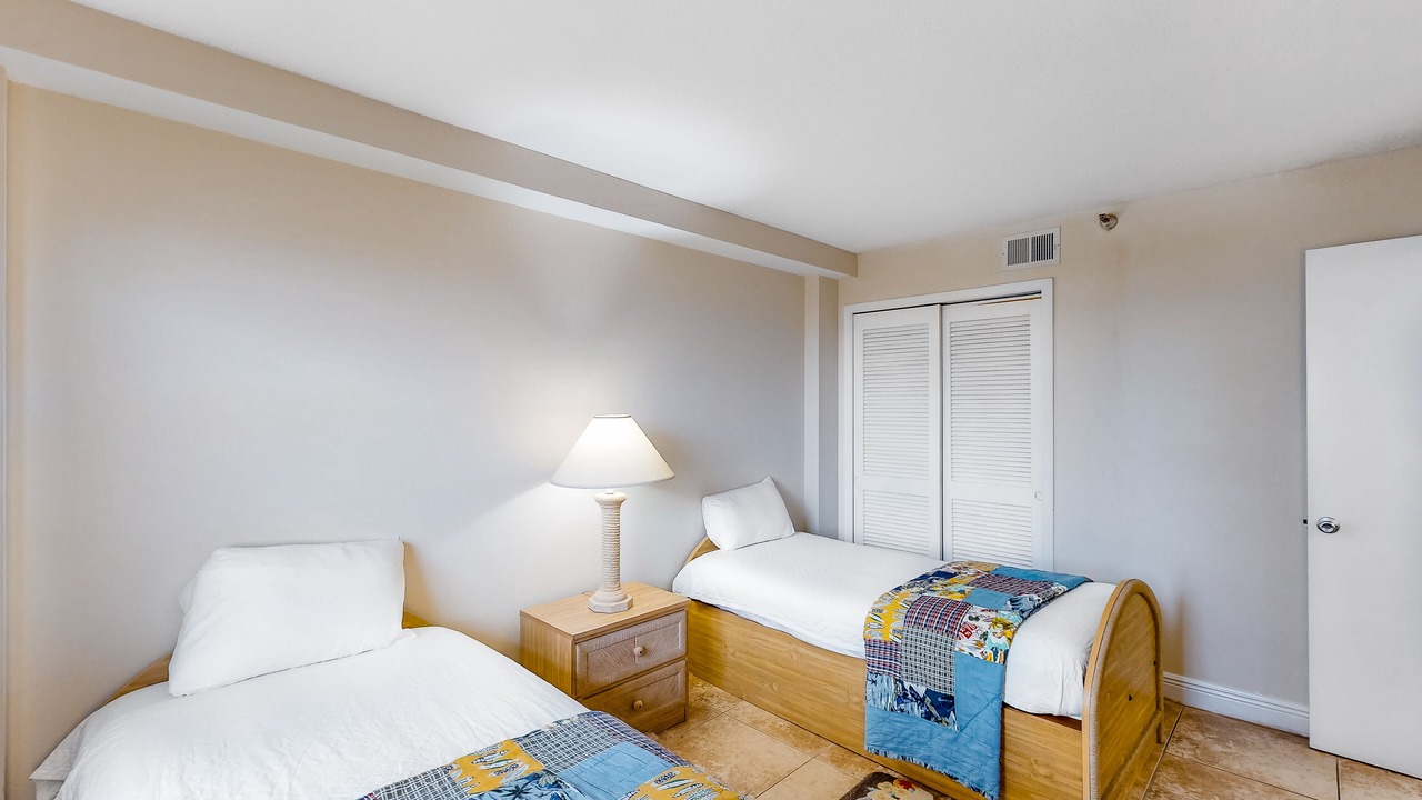 Photo of Bedroom in Navarre Beach