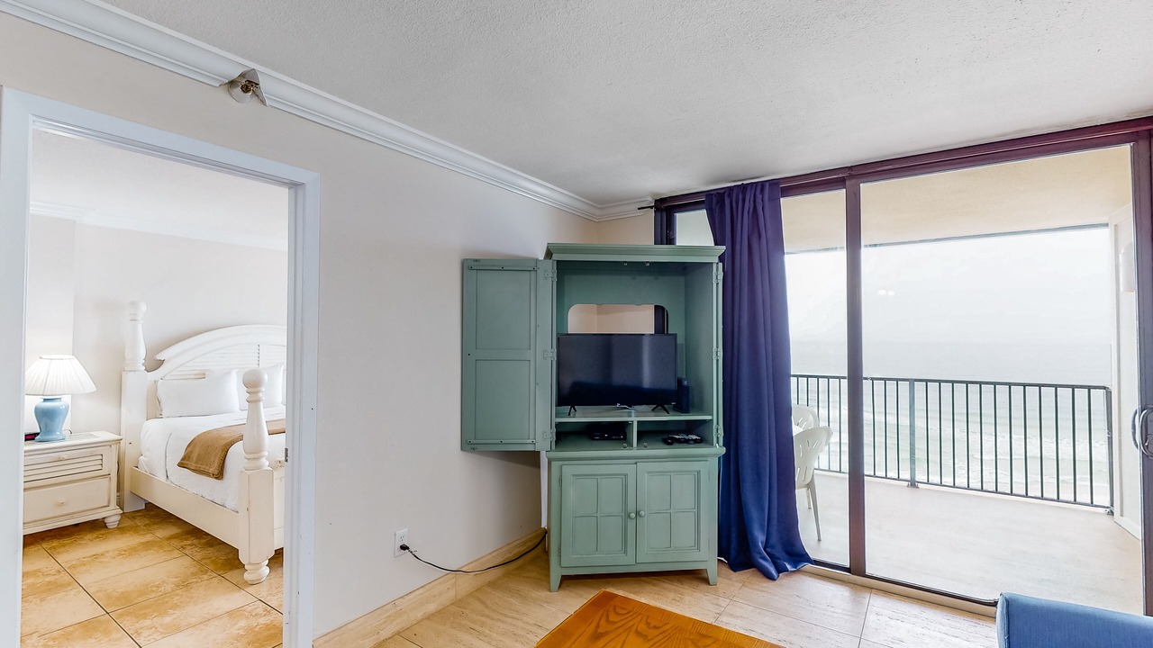 Photo of Bedroom in Navarre Beach