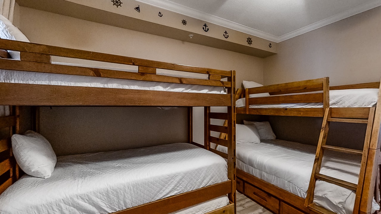 Photo of Bedroom in Navarre Beach