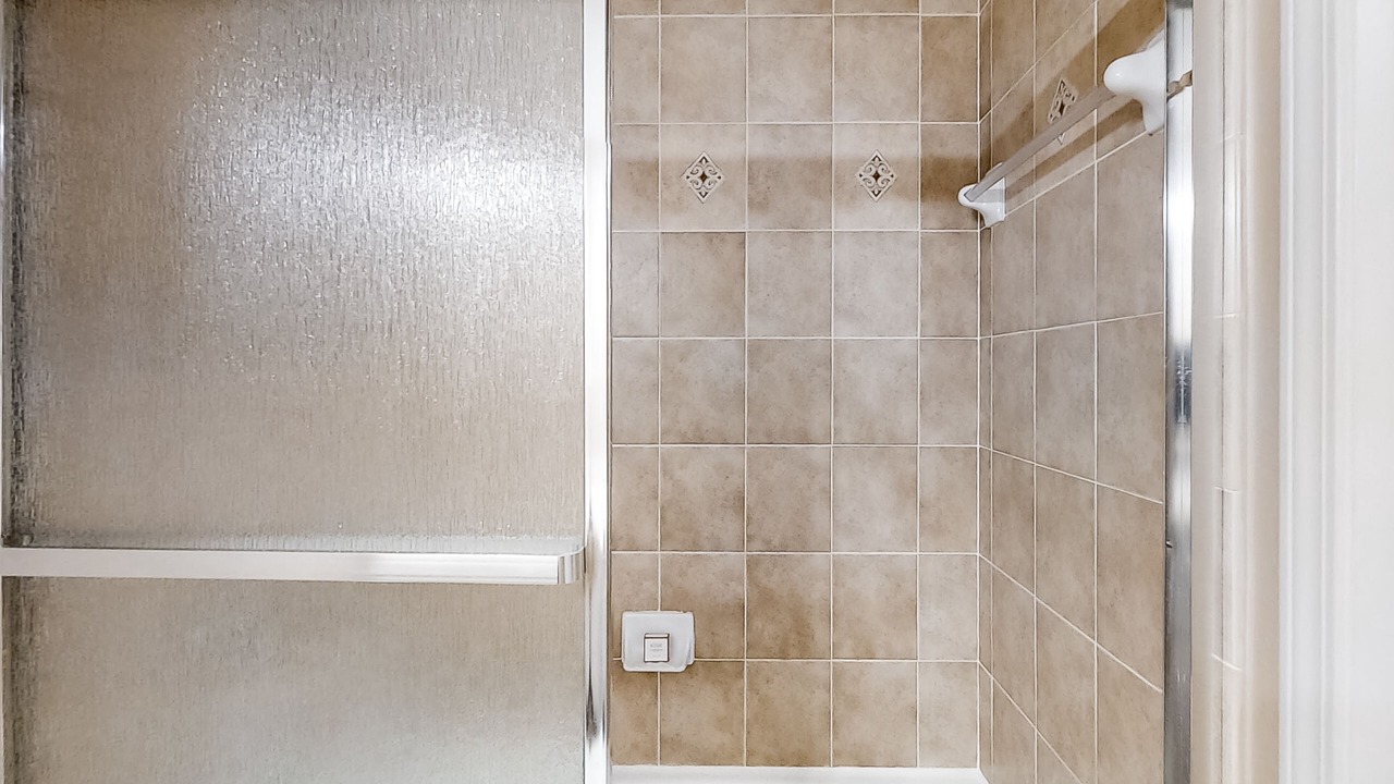 Photo of Bathroom in Navarre Beach