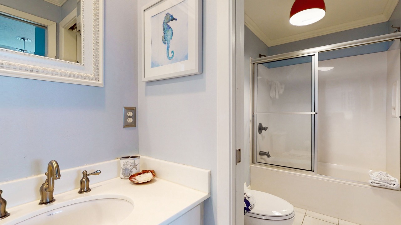 Photo of Bathroom in Navarre Beach