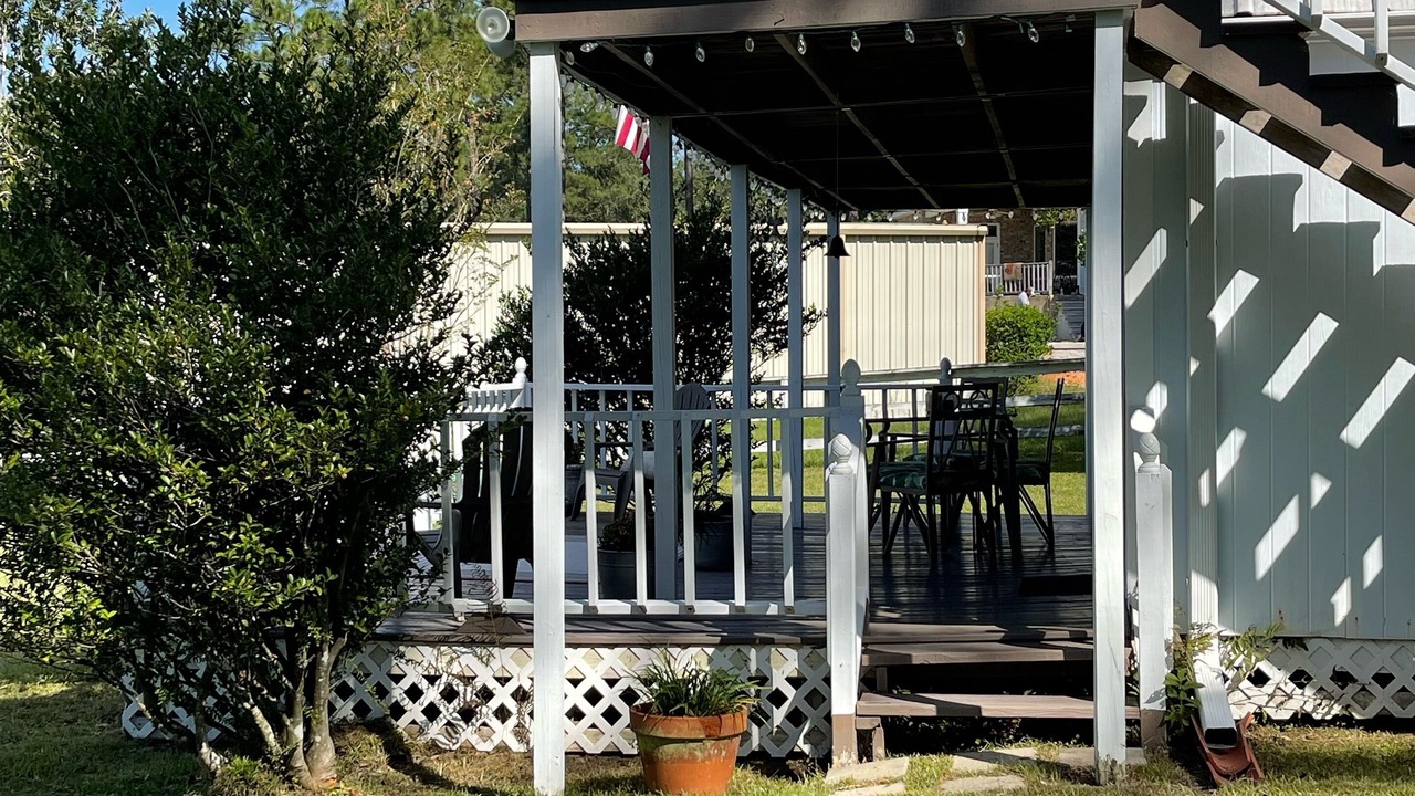 Photo of Patio Balcony in McNeill