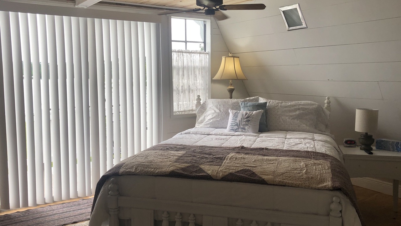 Photo of Bedroom in McNeill