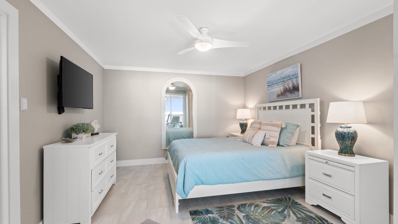 Photo of Bedroom in Crescent Beach