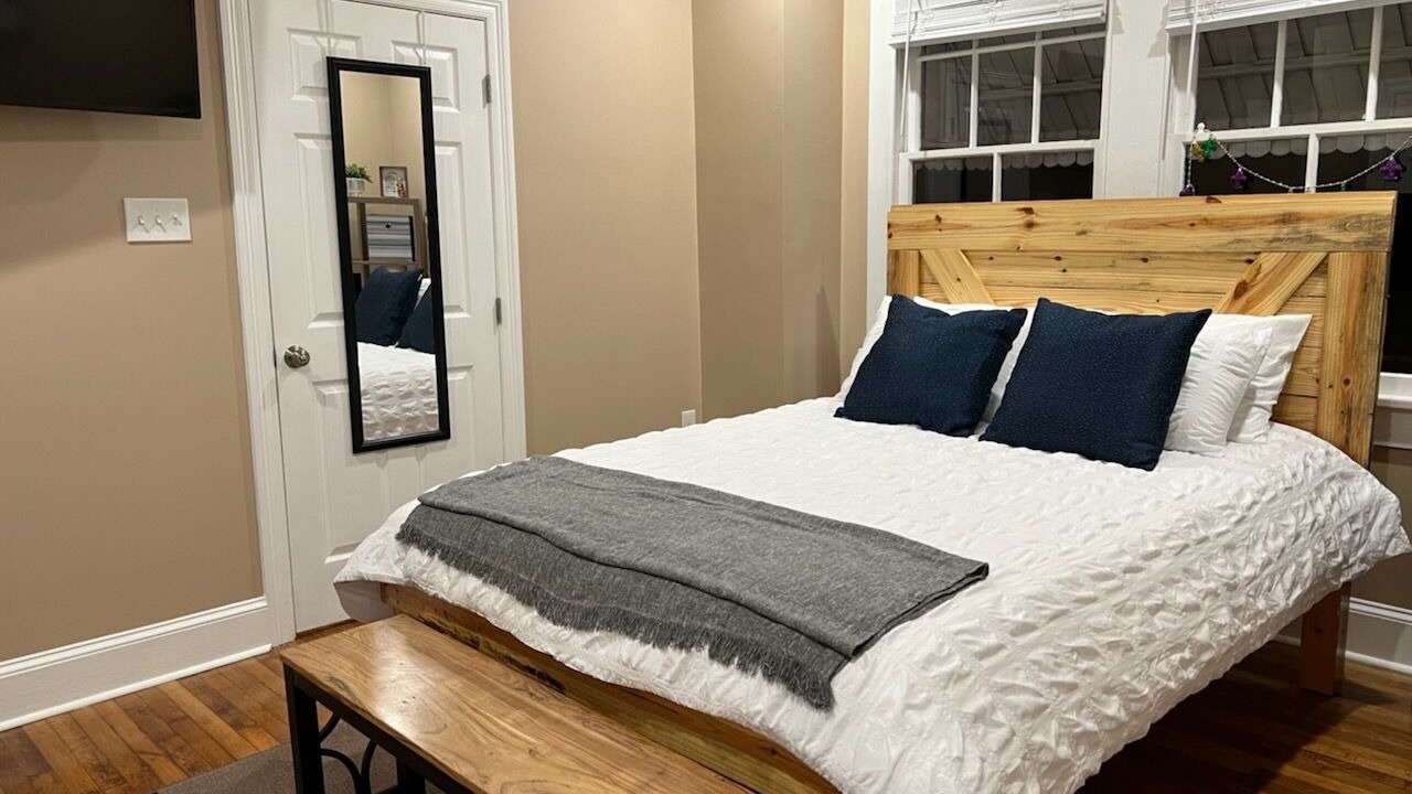 Photo of Bedroom in Gert Town