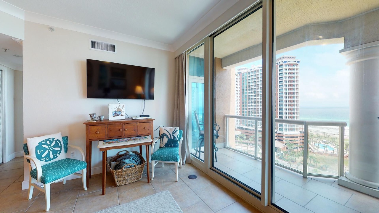 Photo of Livingroom in Pensacola Beach