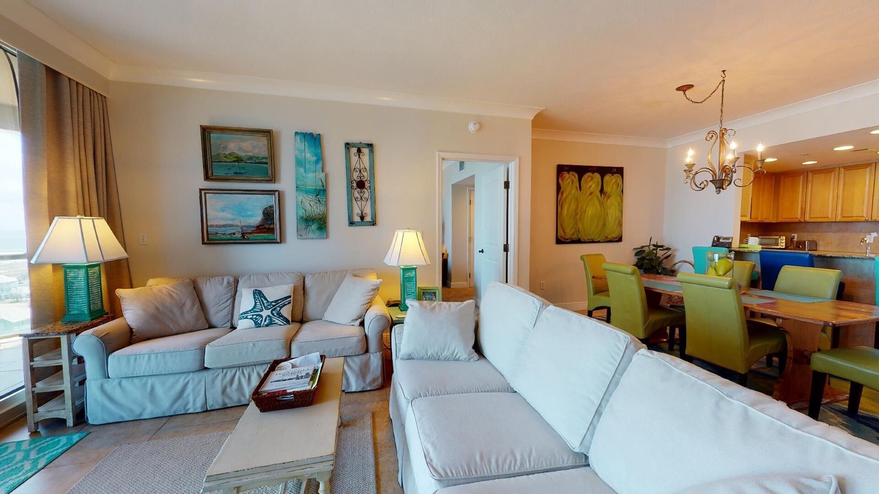 Photo of Livingroom in Pensacola Beach
