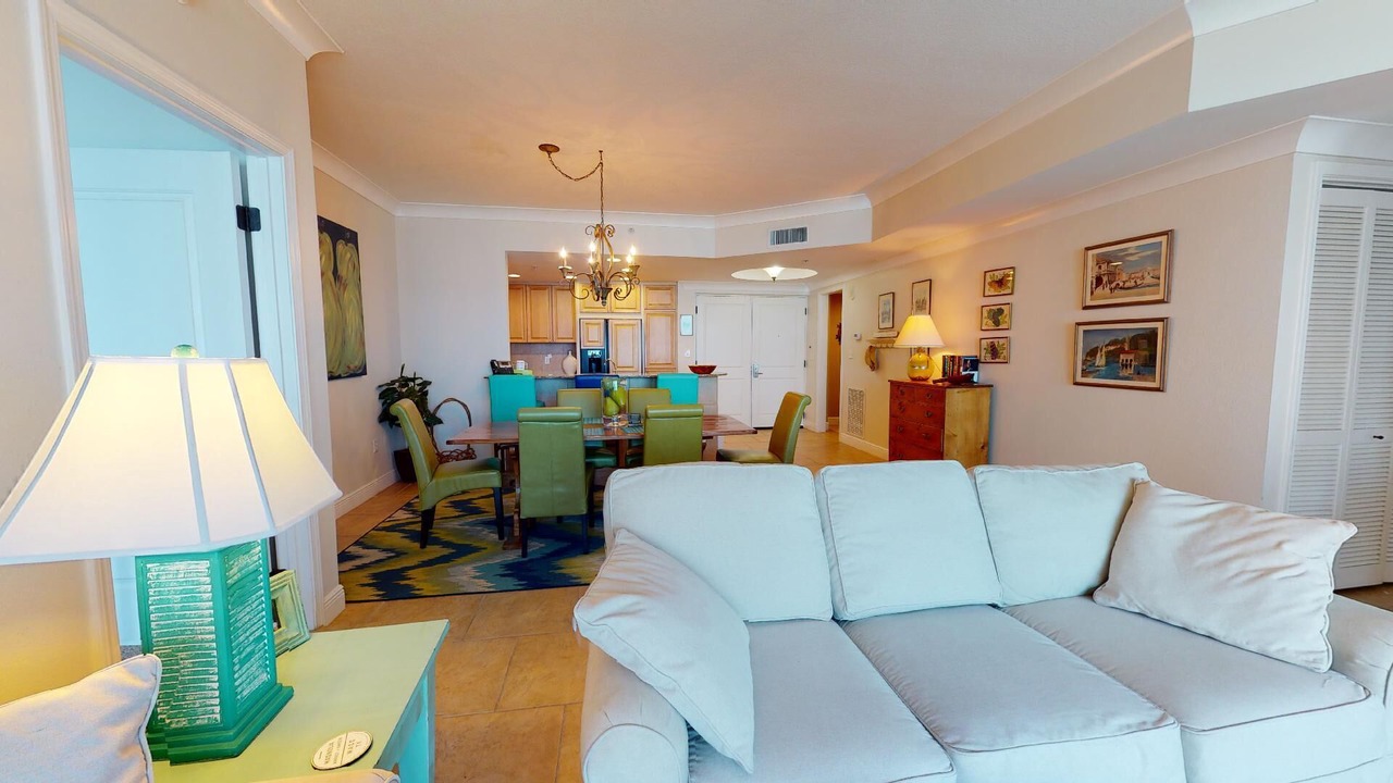 Photo of Livingroom in Pensacola Beach