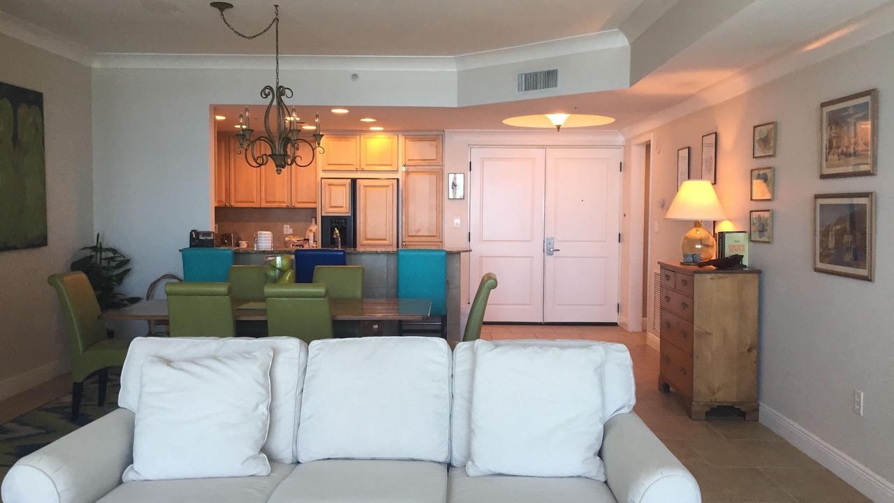 Photo of Livingroom in Pensacola Beach