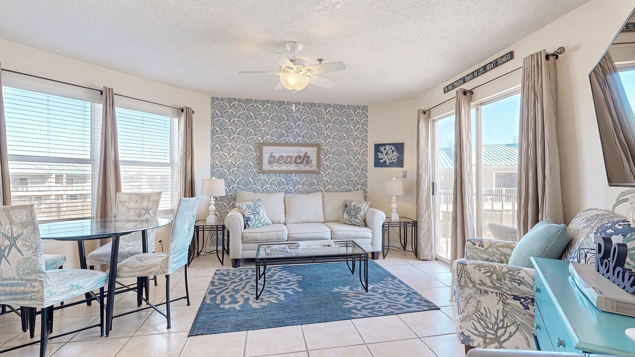 Photo of Livingroom in Fort Walton Beach - Destin