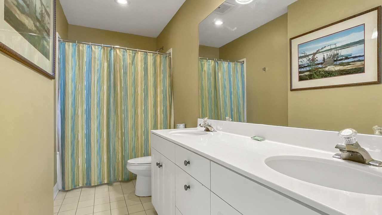 Photo of Bathroom in Fort Walton Beach - Destin