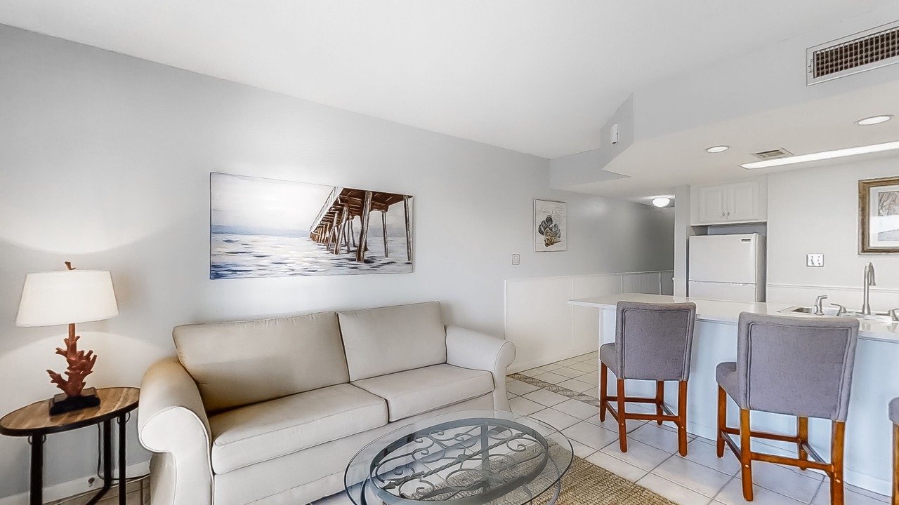 Photo of Livingroom in Fort Walton Beach - Destin