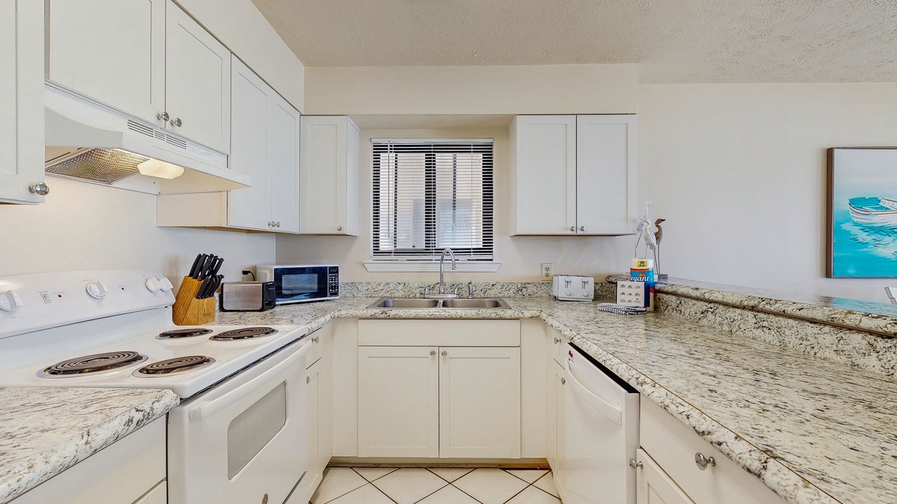 Photo of Kitchen in Crystal Beach