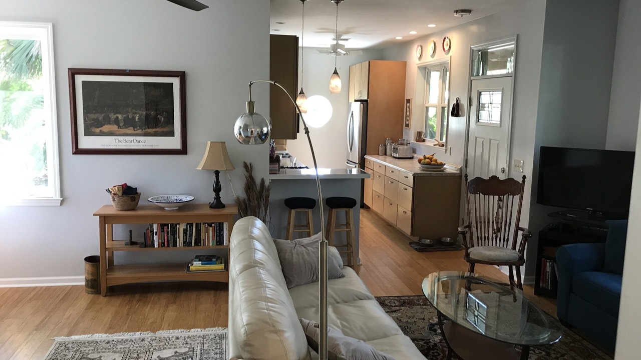 Photo of Livingroom in Historic Downtown Apalachicola