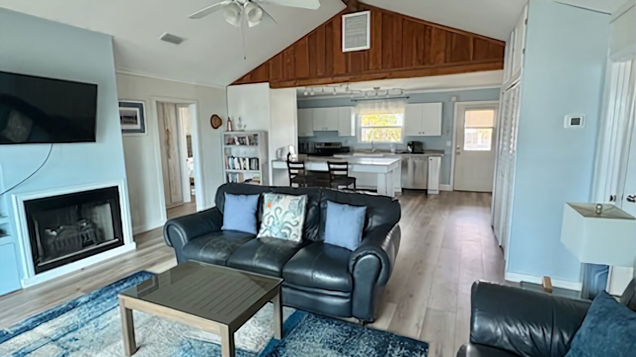 Photo of Livingroom in East End