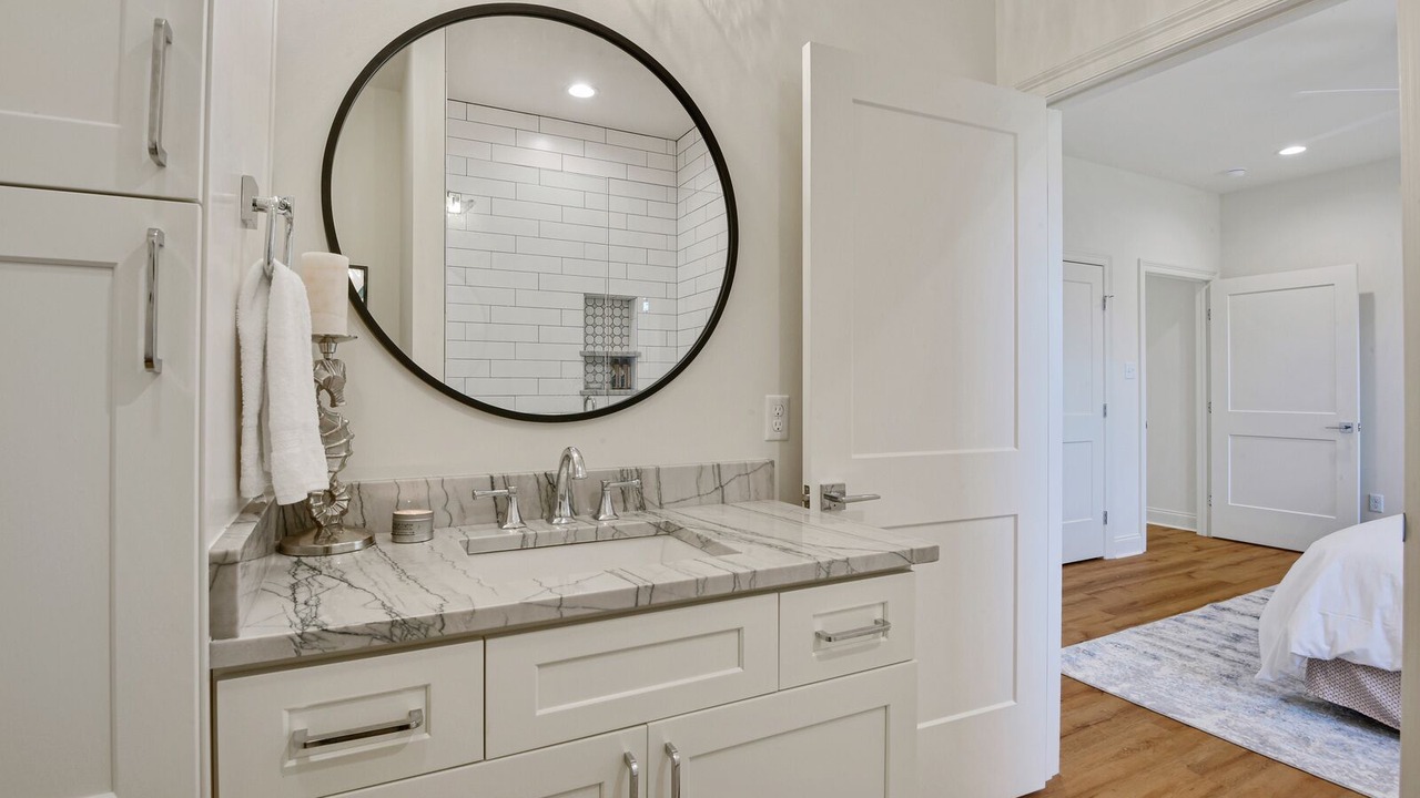 Photo of Bathroom in Waveland