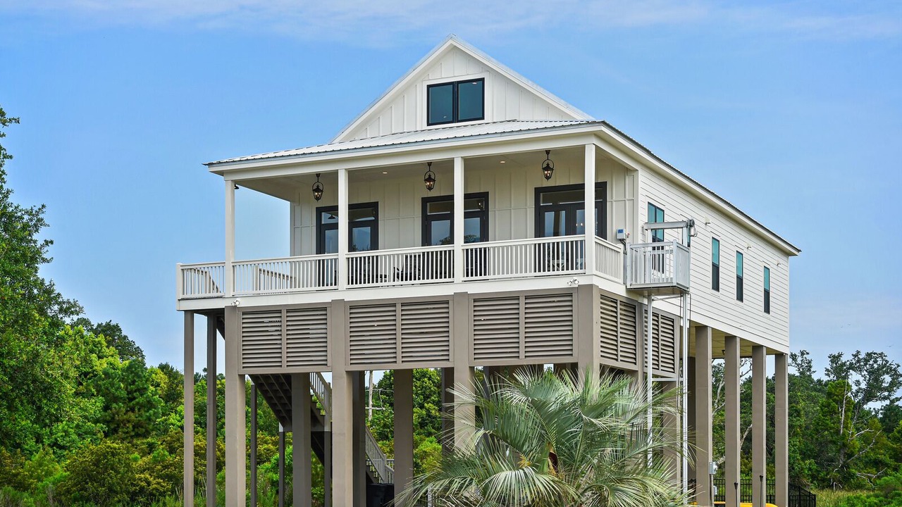 Photo of Outdoor in Waveland
