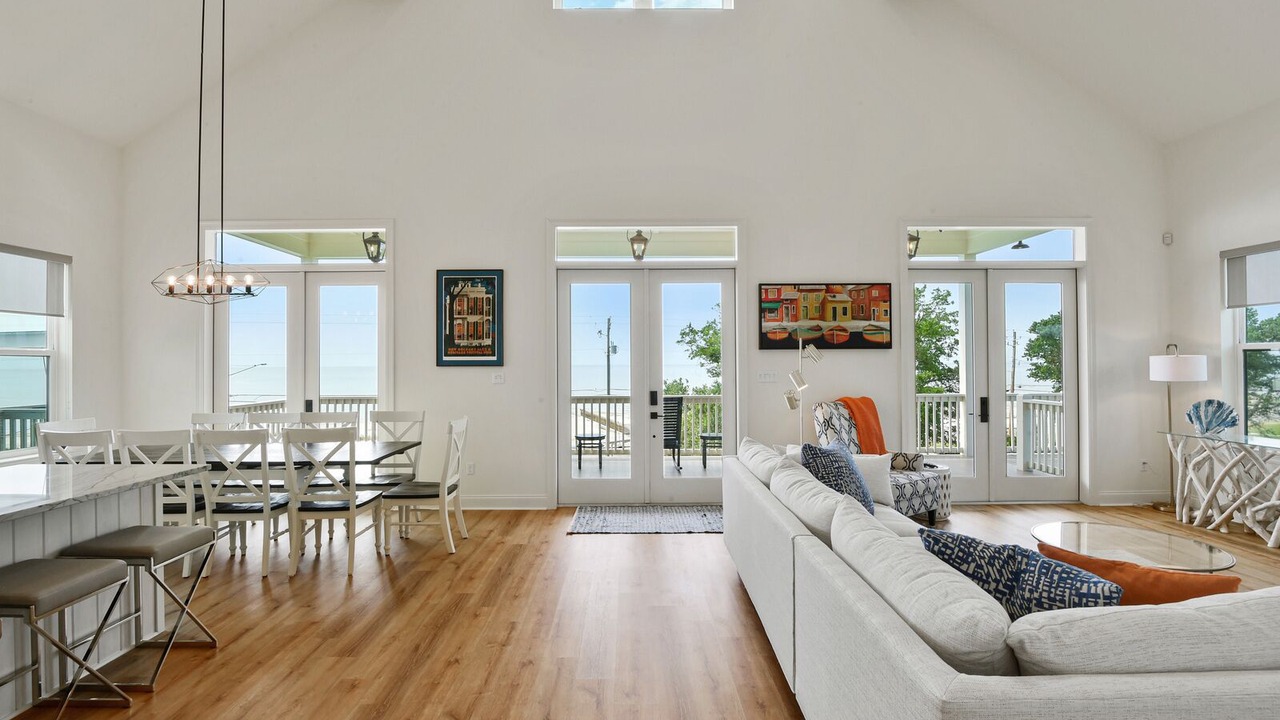 Photo of Livingroom in Waveland
