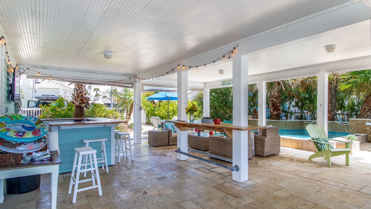 Photo of Outdoor in Jamaica Beach