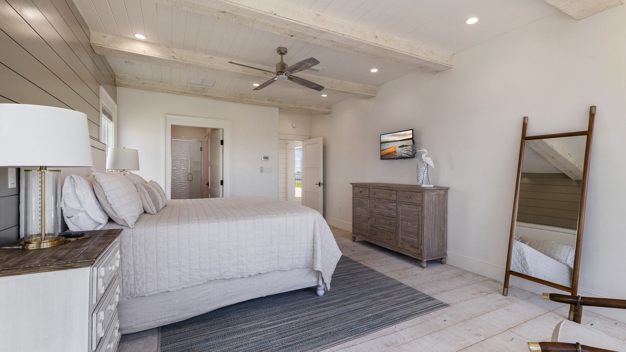 Photo of Bedroom in Alligator Point
