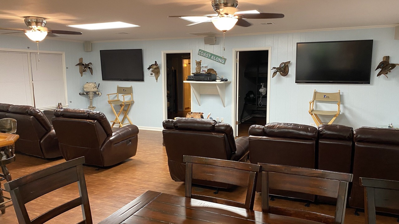 Photo of Livingroom in Chauvin