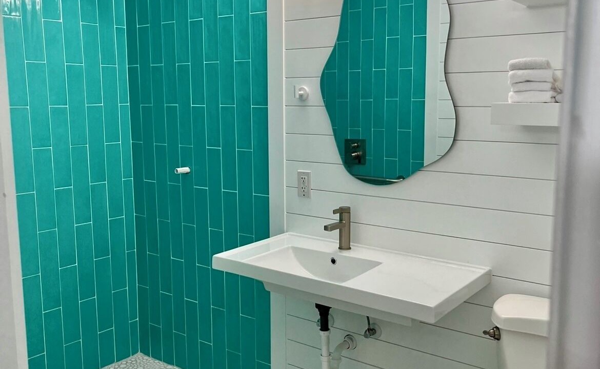 Photo of Bathroom in Crystal Shores