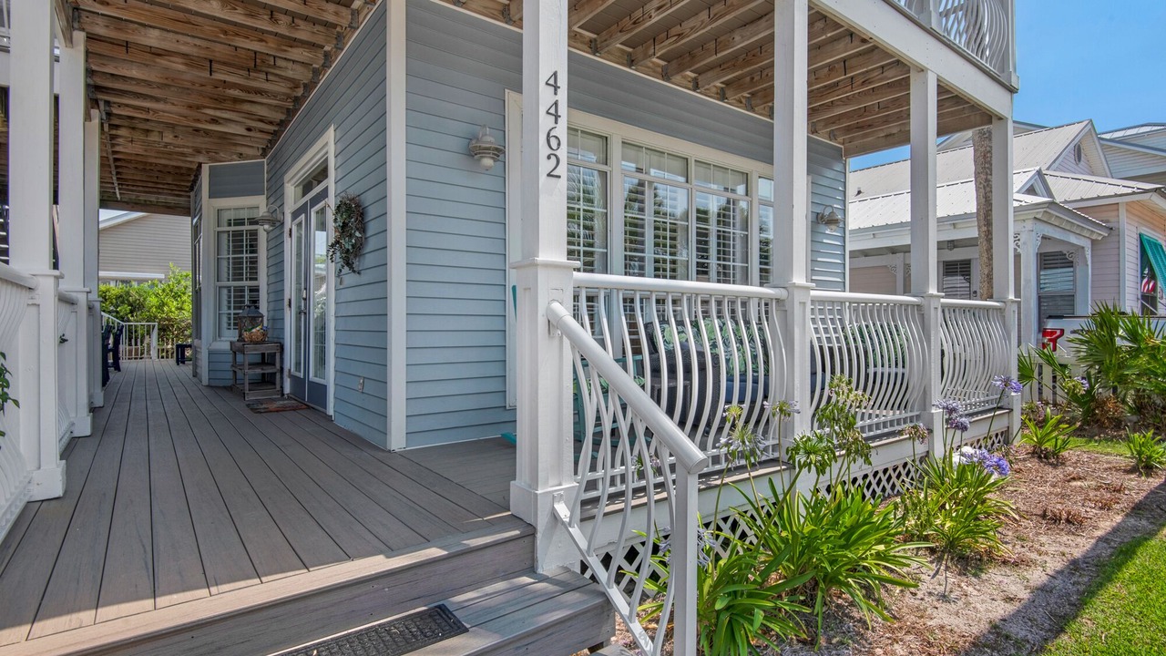 Photo of Patio Balcony in Crystal Shores