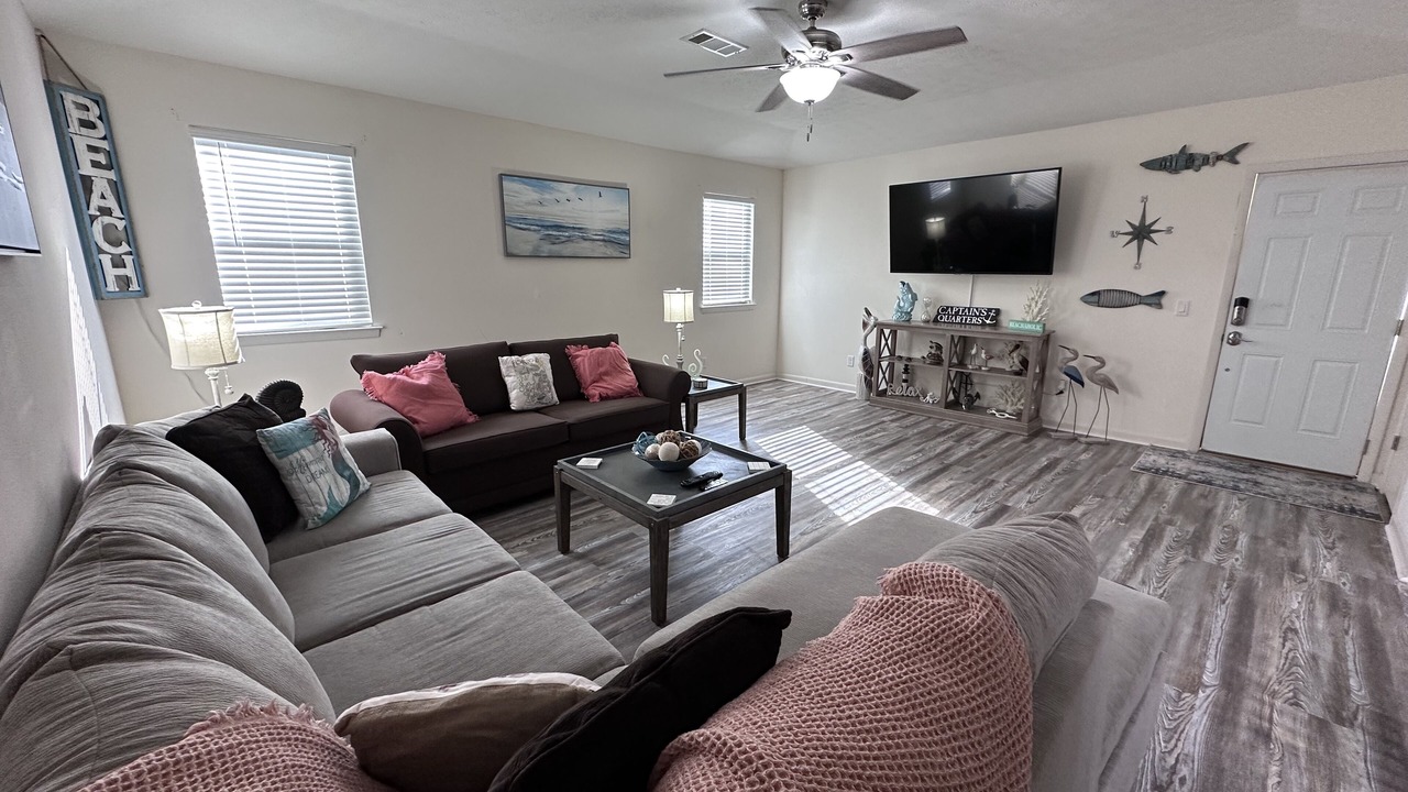 Photo of Livingroom in Bel Air