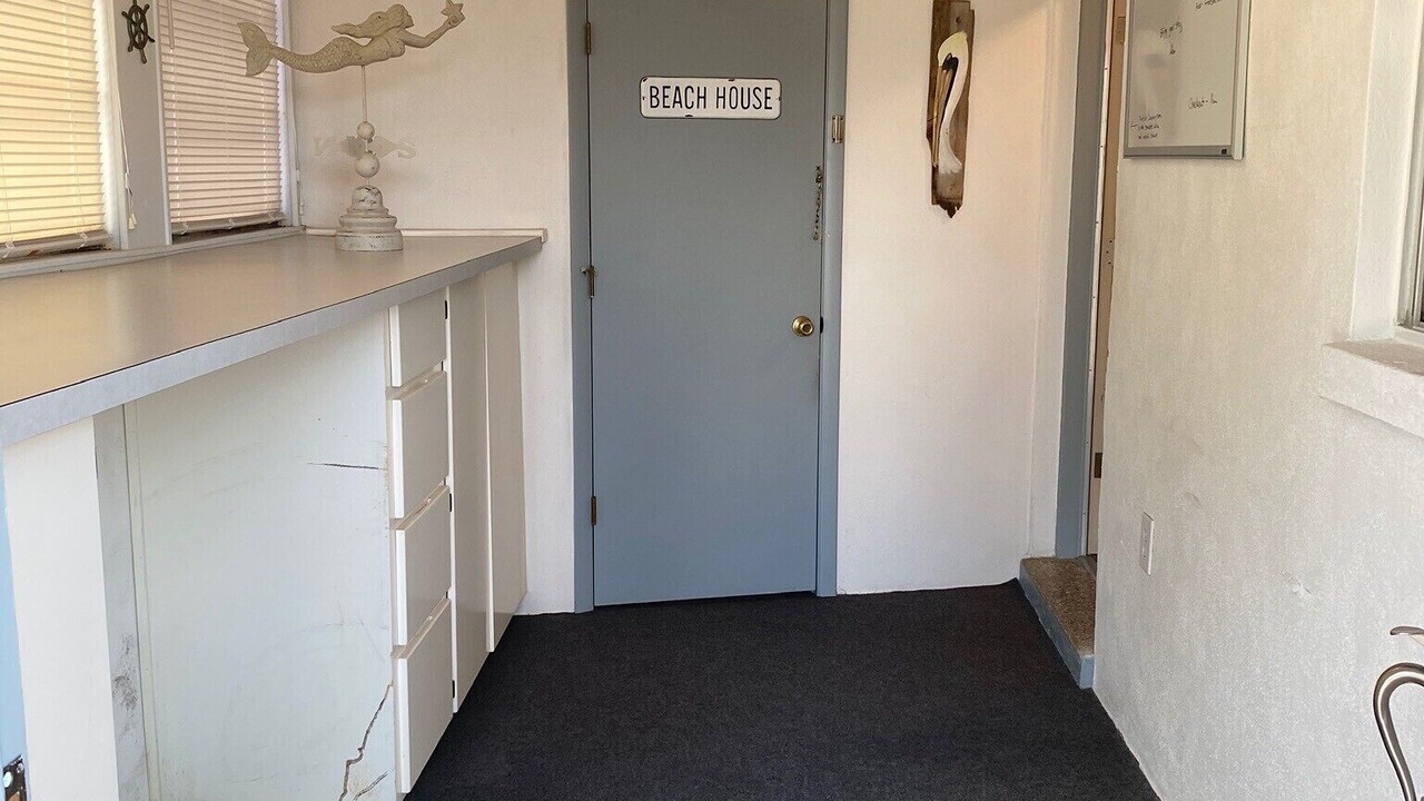 Photo of Others in Bel Air