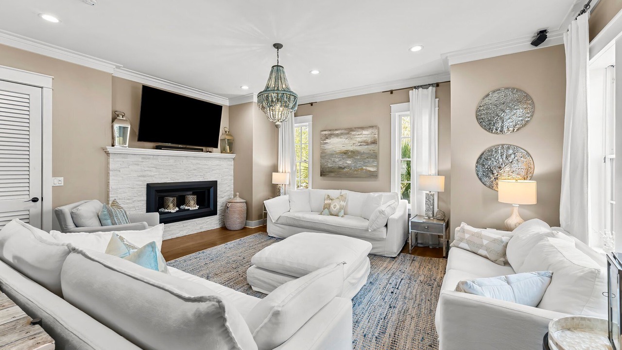 Photo of Livingroom in SeaNest Village