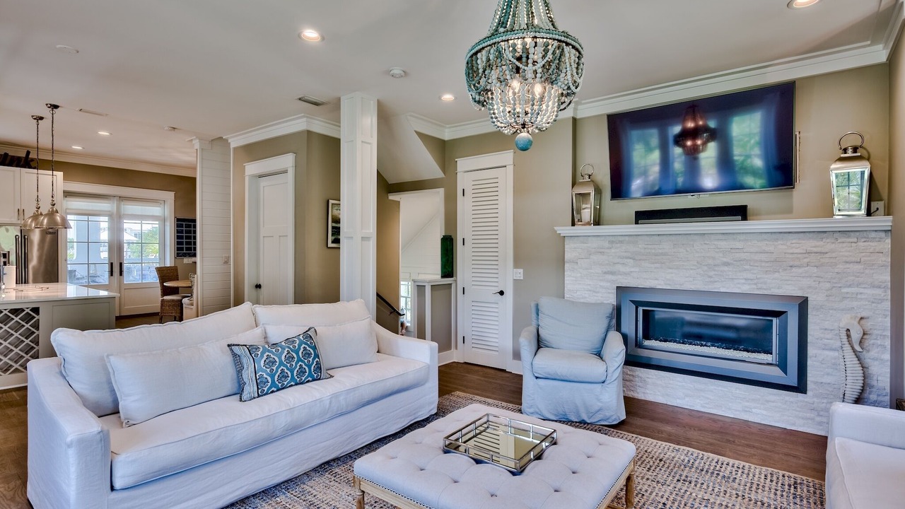 Photo of Livingroom in SeaNest Village