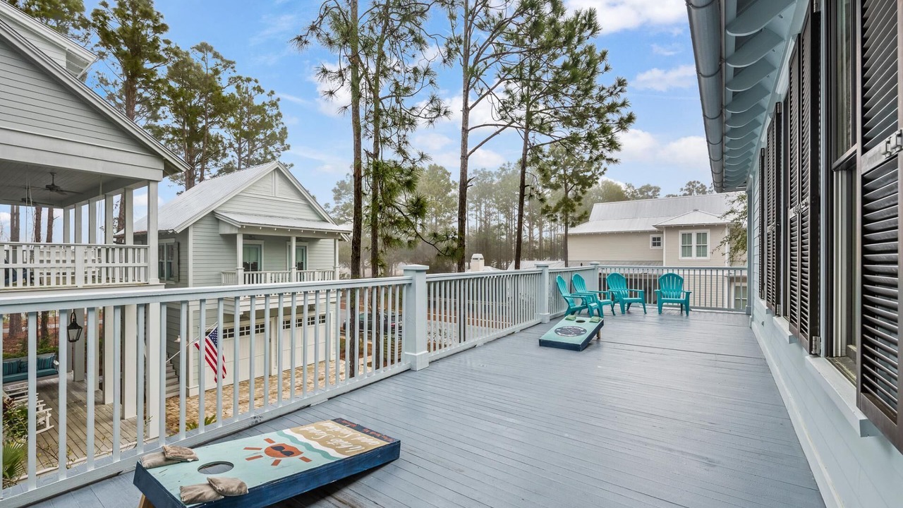 Photo of Patio Balcony in Forest District