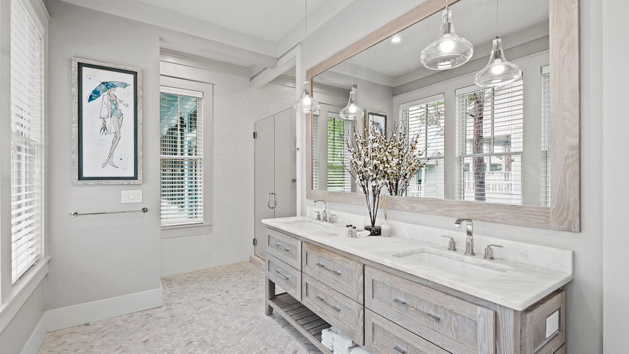 Photo of Bathroom in Forest District