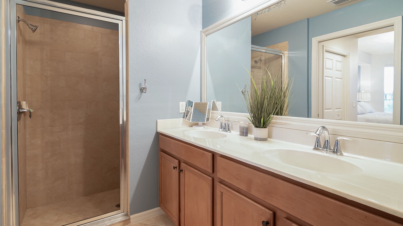 Photo of Bathroom in Naples