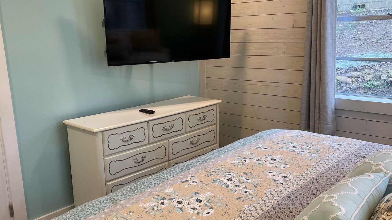 Photo of Bedroom in Jasper