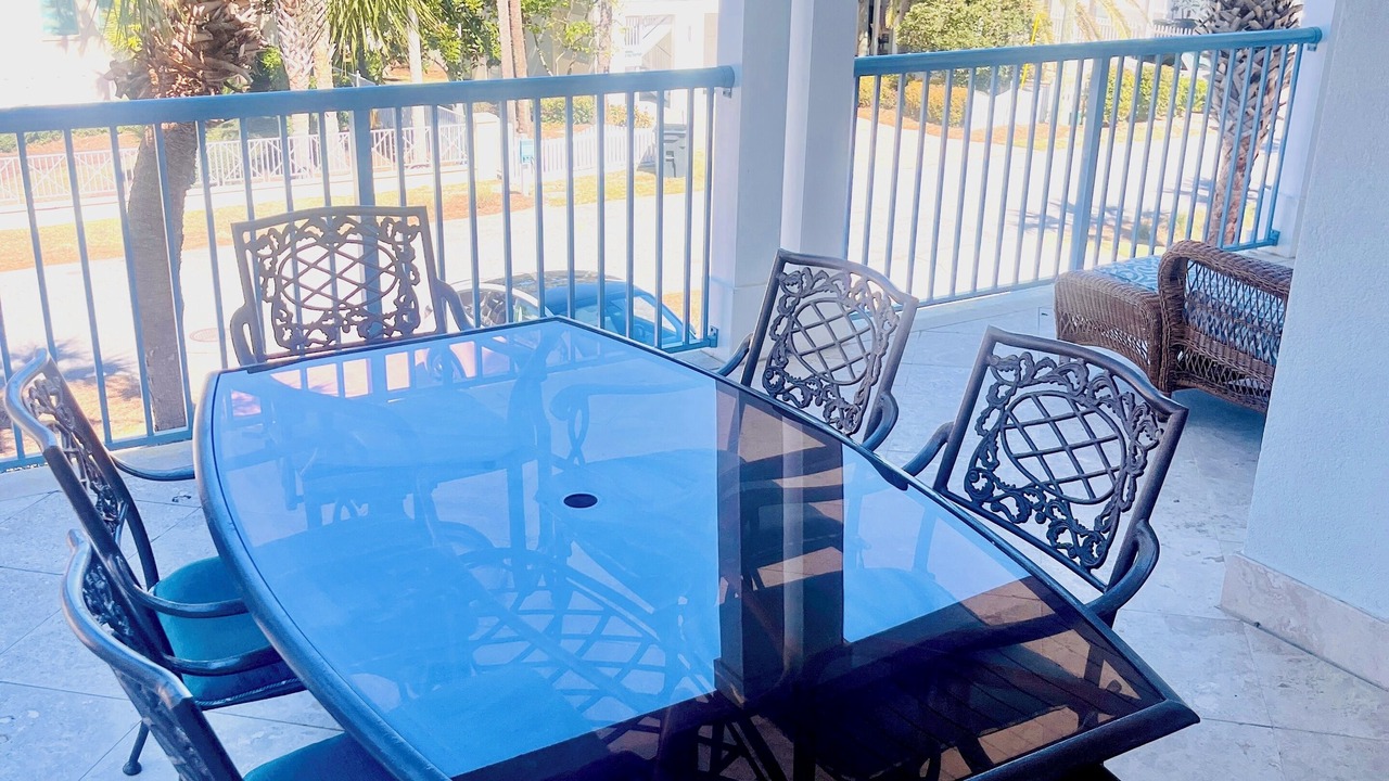Photo of Patio Balcony in Frangista Beach