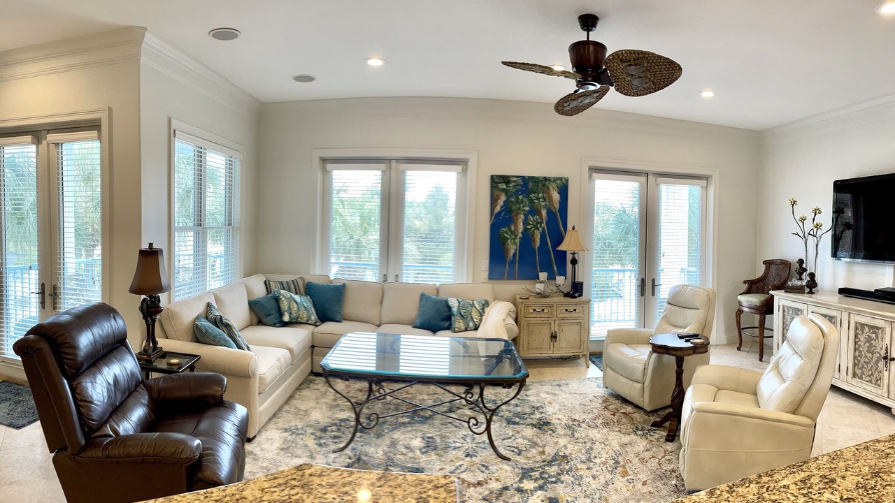 Photo of Bedroom in Frangista Beach