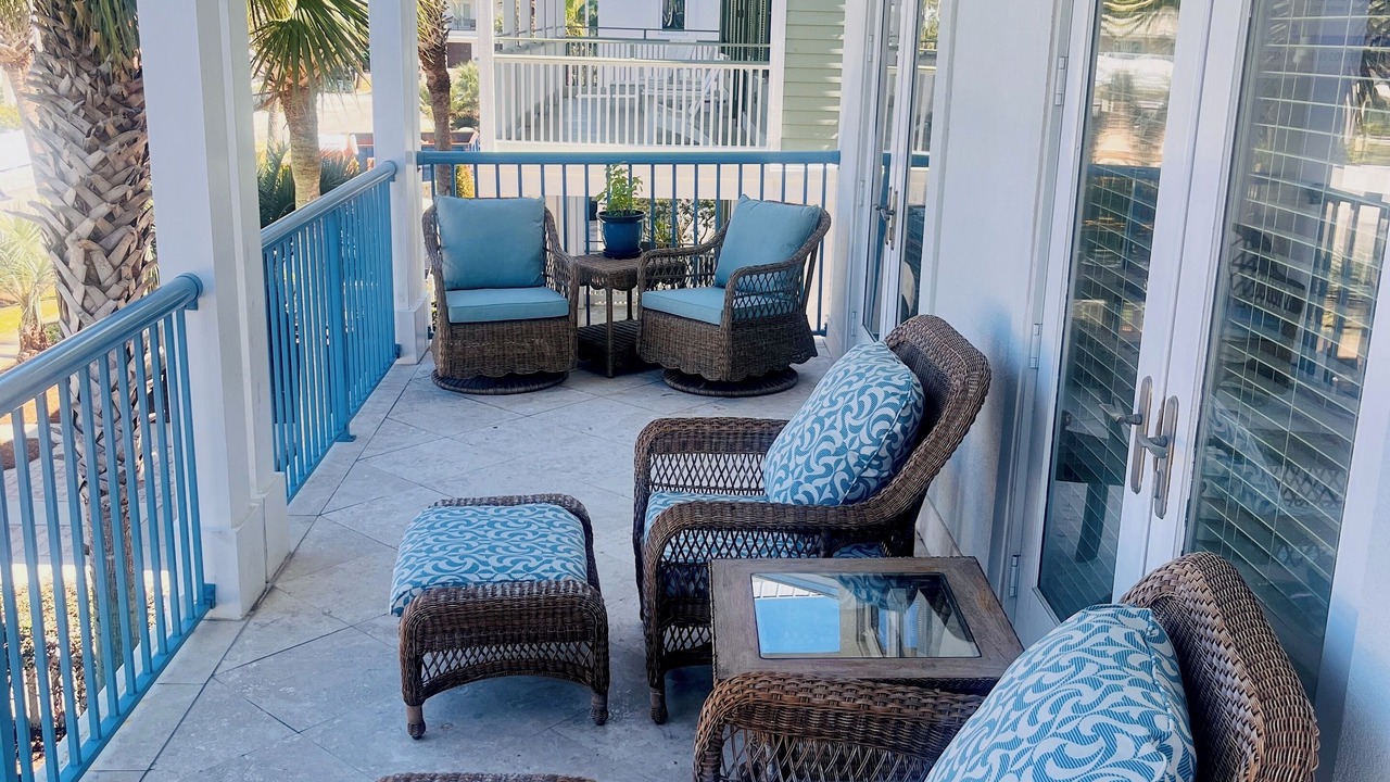 Photo of Patio Balcony in Frangista Beach