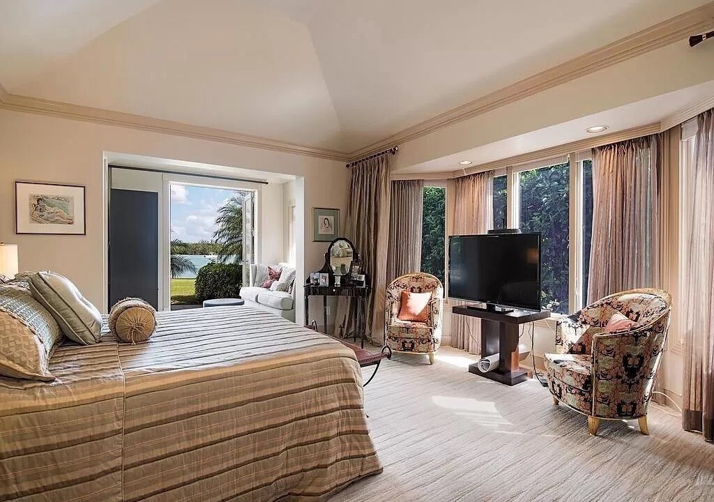 Photo of Bedroom in Naples