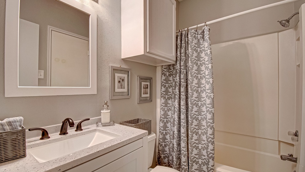 Photo of Bathroom in April Sound