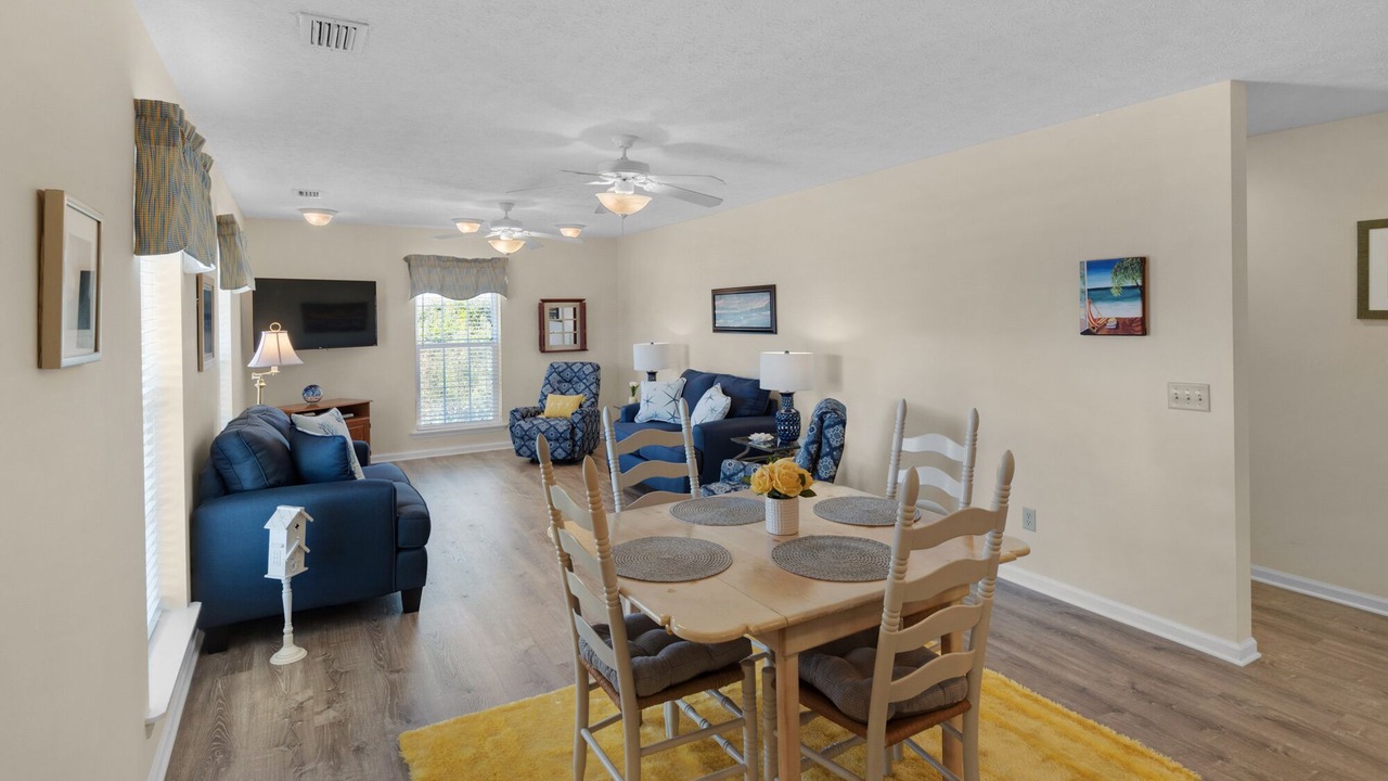 Photo of Livingroom in Seacrest