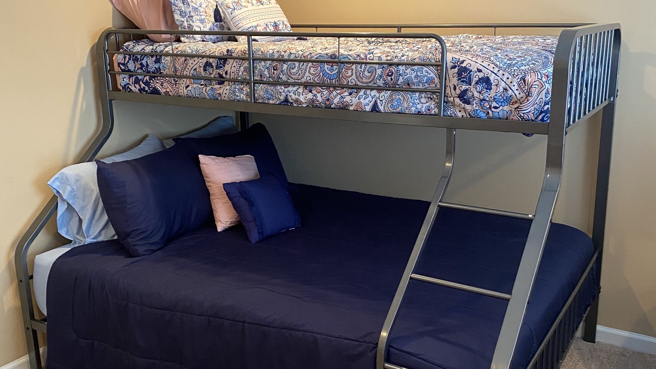 Photo of Bedroom in Dadeville