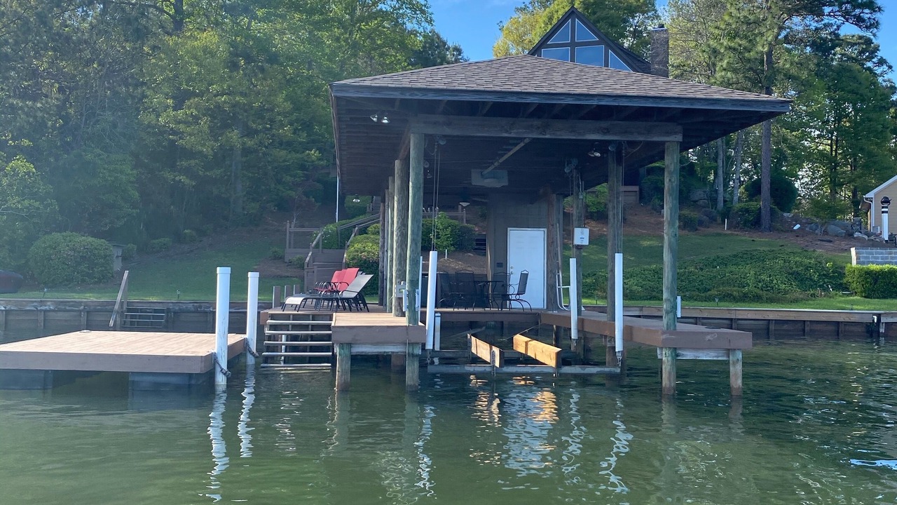 Photo of Others in Dadeville