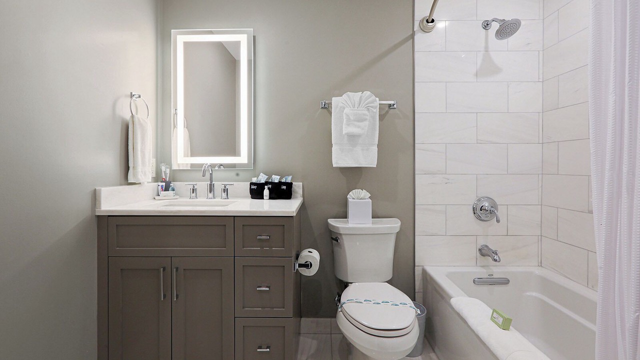 Photo of Bathroom in Central Business District