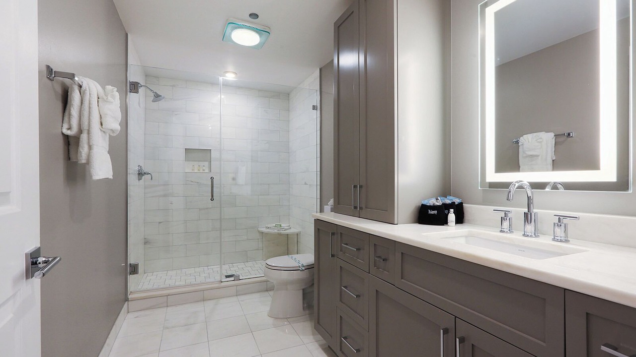 Photo of Bathroom in Central Business District