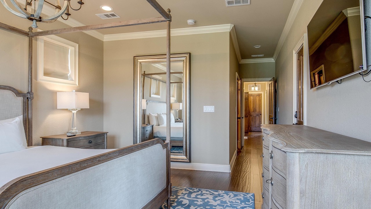 Photo of Bedroom in Villa Lago